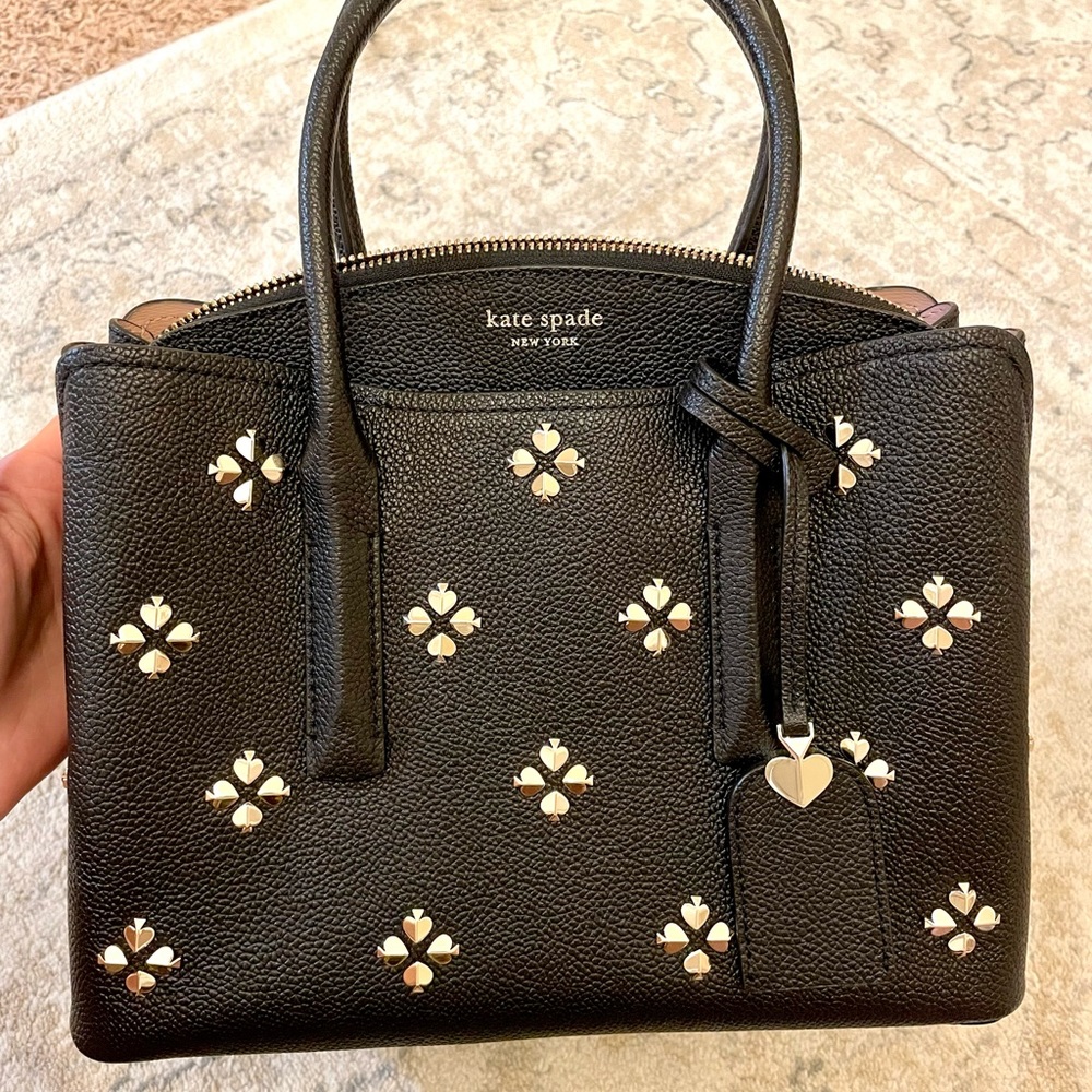 Black Kate Spade Purse w/ spades on it